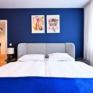 Apartment Rosengarten Fuerth, Moderne Serviced In Citylage, Ganze 50 M2, Nahe Nuernberg, Metro, Sauna